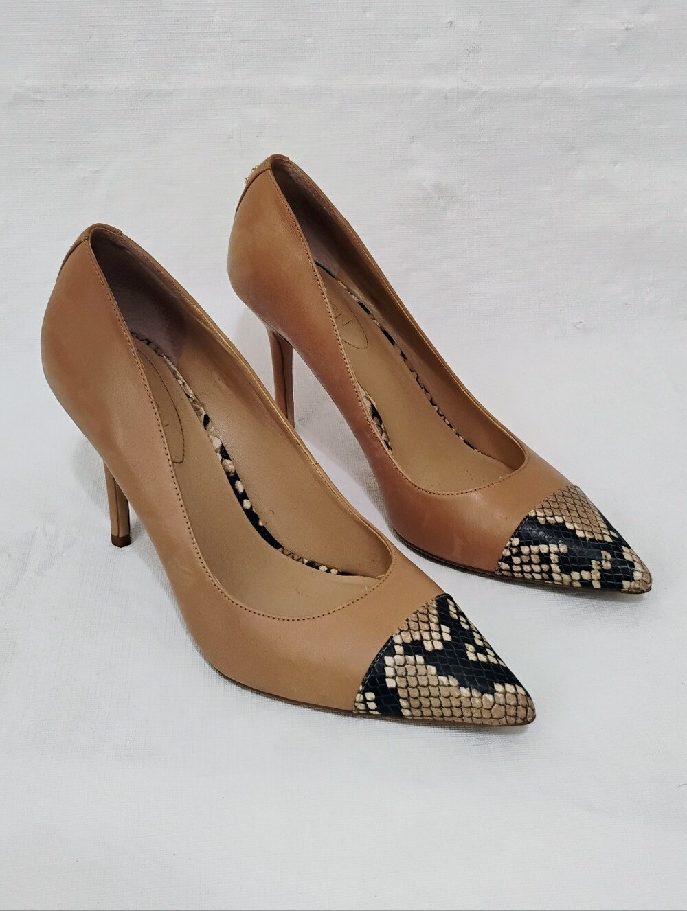 Women's Lauren Ralph Lauren Lindella Nude Leather Snake Cap Toe Heels Size 7.5B
